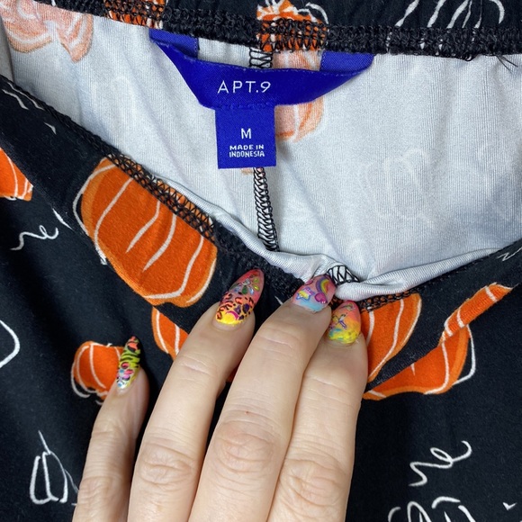 Small/medium Halloween leggings set pumpkin and silver metallic spiderweb - Picture 2 of 4